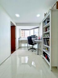 Blk 212 Jurong East Street 21 (Jurong East), HDB 5 Rooms #465483821